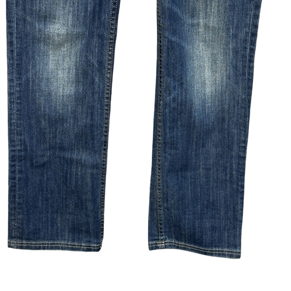 Y2K Fit Armani Exchange Distressed Straight Leg Denim W/Pocket Detail 8 Short - Picture 3 of 15